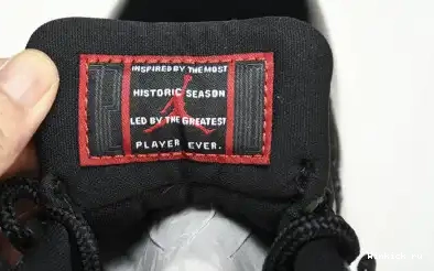 Retro 11 Low Jordan 0618